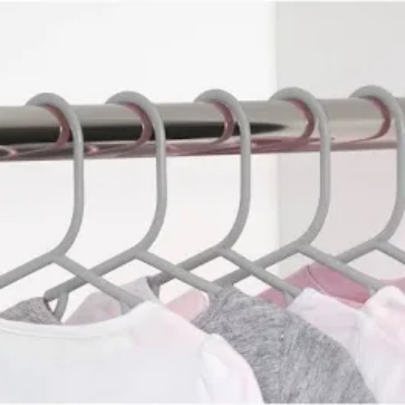 10 Delta Children's & Baby Clothing Hangers C Hooks in White - Picture 4 of 8